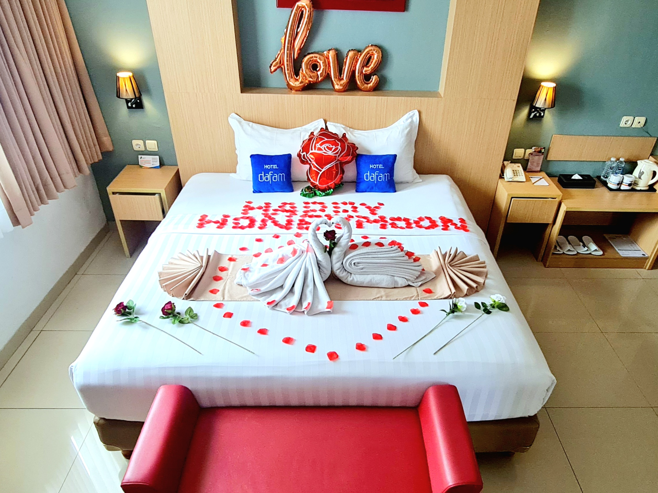 Tunjukkan Sisi Romantis Dengan “Honeymoon Surprise” Di Hotel Dafam Rio ...